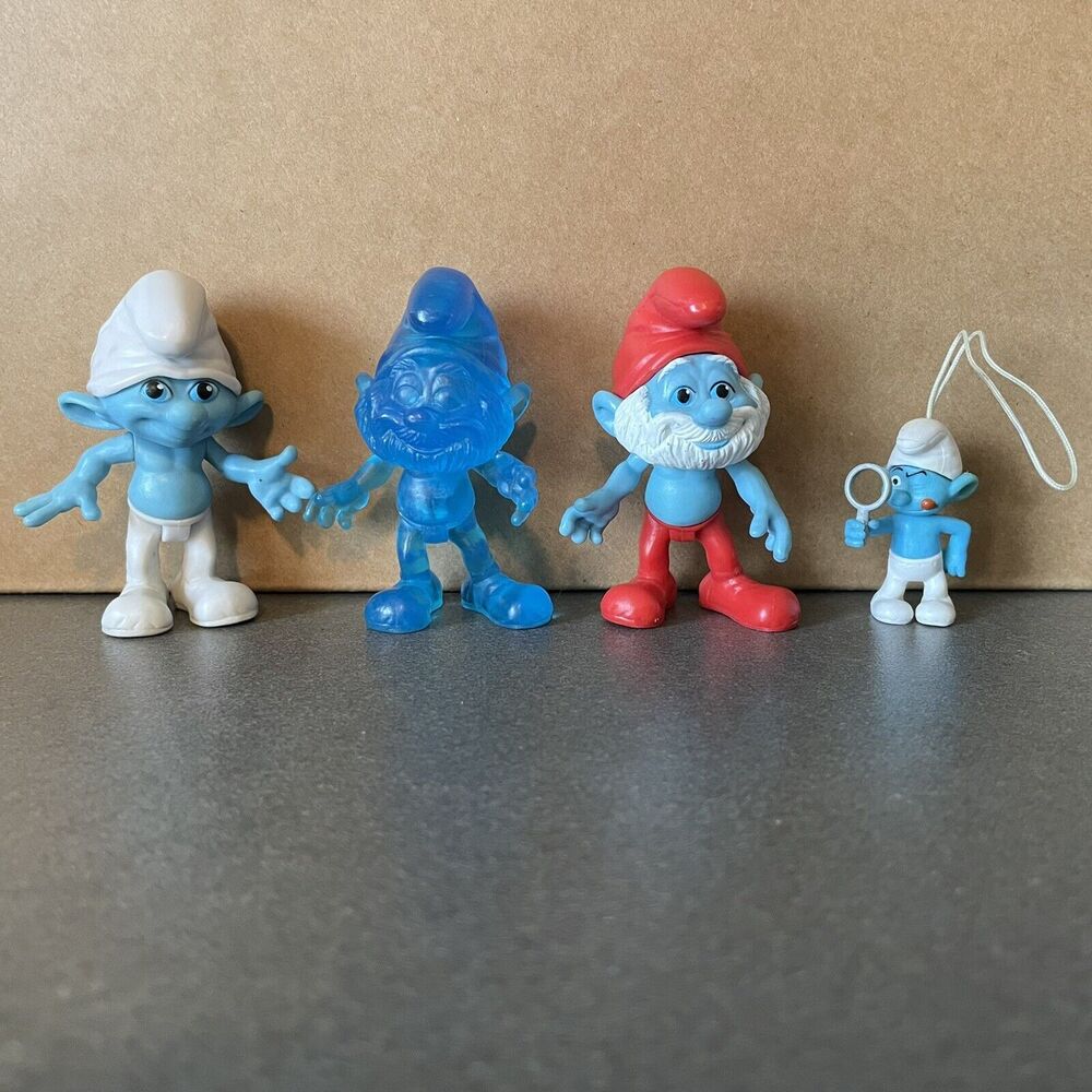 Smurfs Escape from Gargamel Figure Lot 2011 Toys R Us Exclusive W/ Ornament HTF